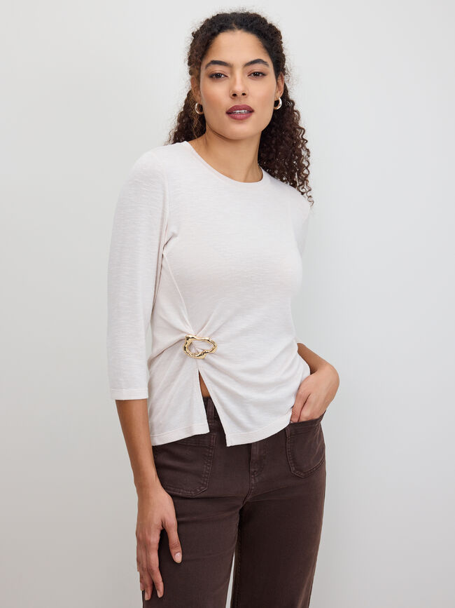 CAMISETA HEBILLA LATERAL Piedra