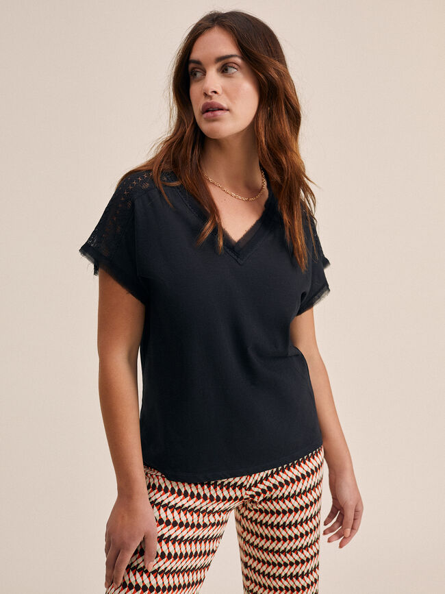 Camiseta cuello pico 100% algodón Negro