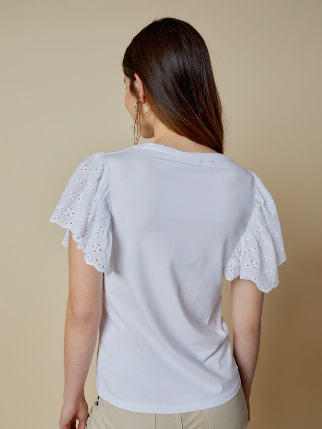 Camiseta detalle calados en manga Blanco Optico