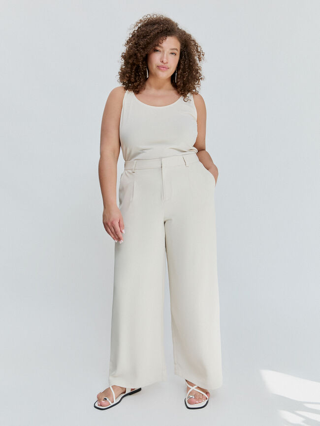 TOP DETALLE ADORNO Crudo