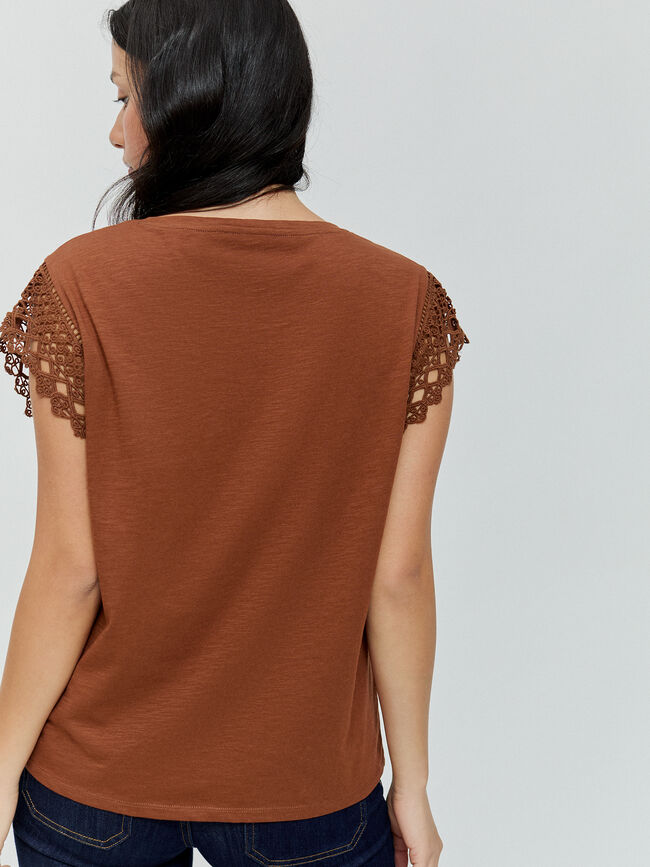 CAMISETA DETALLE Marron chocolat