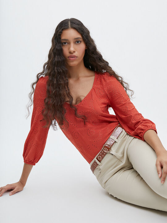 CAMISETA BORDADOS CALADOS naranja coral image number null