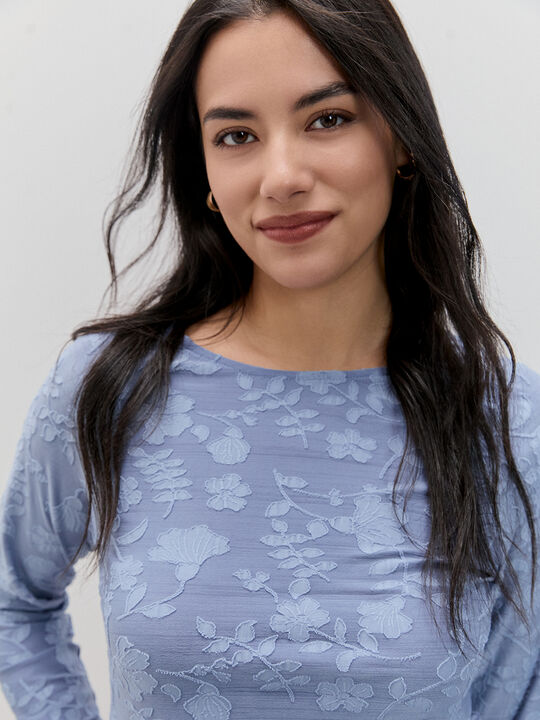 CAMISETA DETALLE TEJIDO Dusty Blue image number null