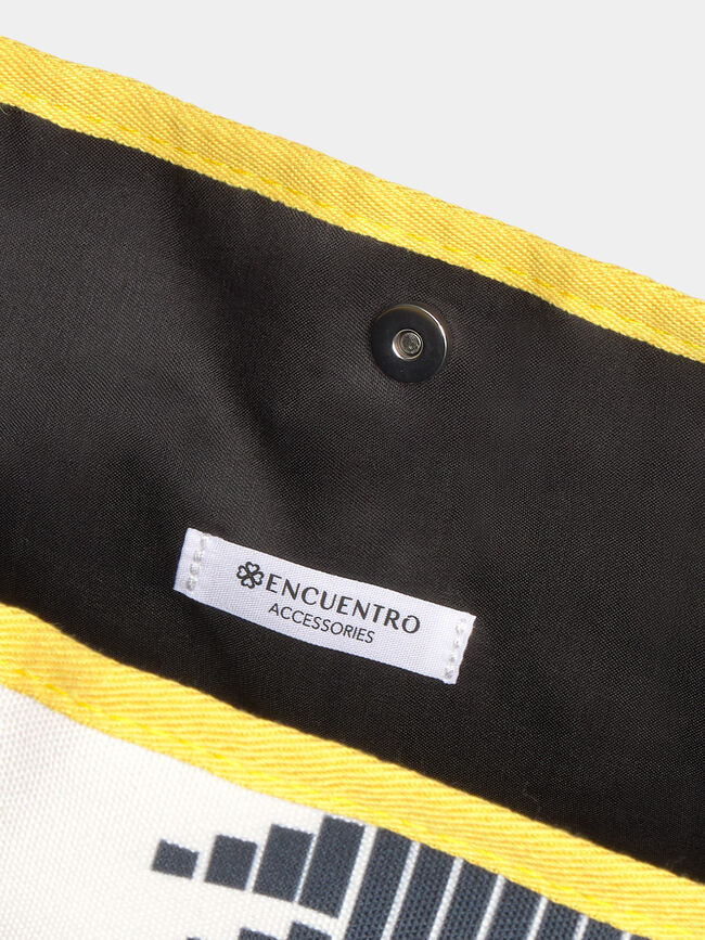 BOLSO GRANDE ESTAMPADO Negro