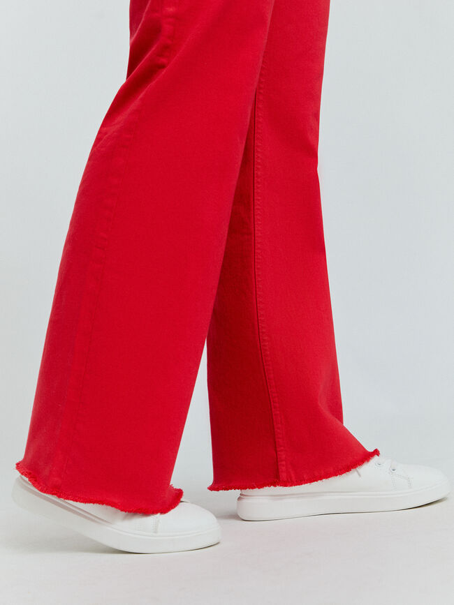 VAQUERO DETALLE BOLSILLOS Rojo
