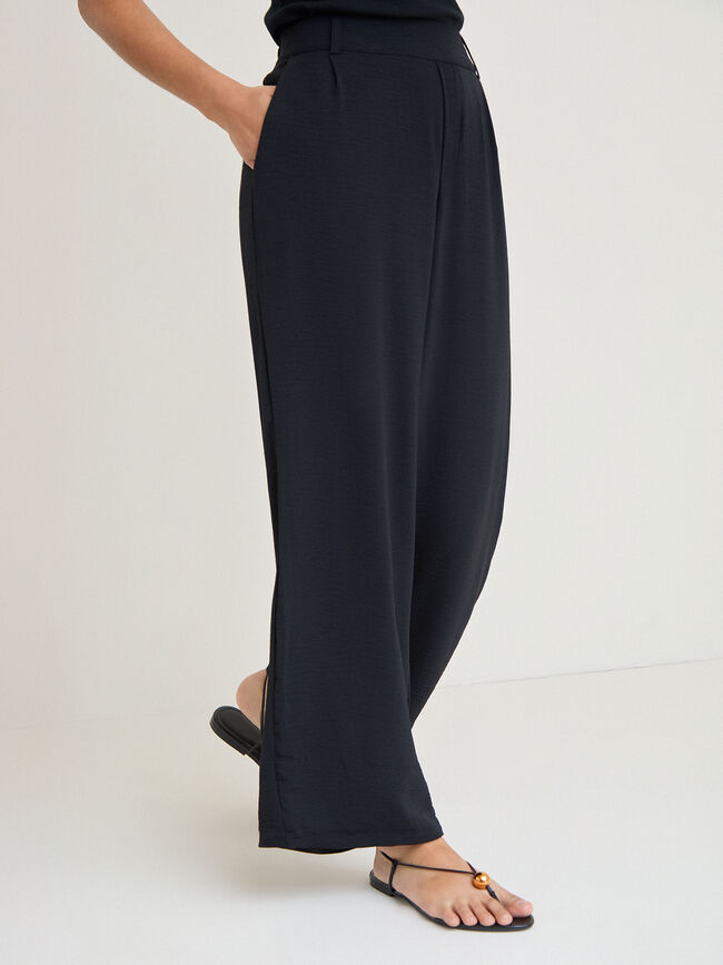 PANTALON ANCHO CINTUR&Oacute;N Negro