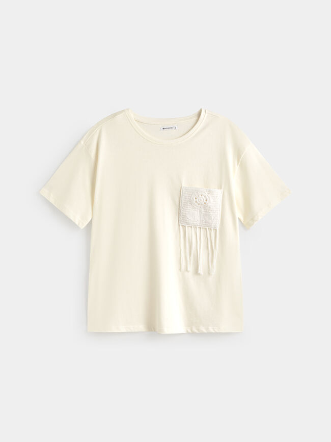 CAMISETA BOLSILLO CROCHET BLANCO ROTO