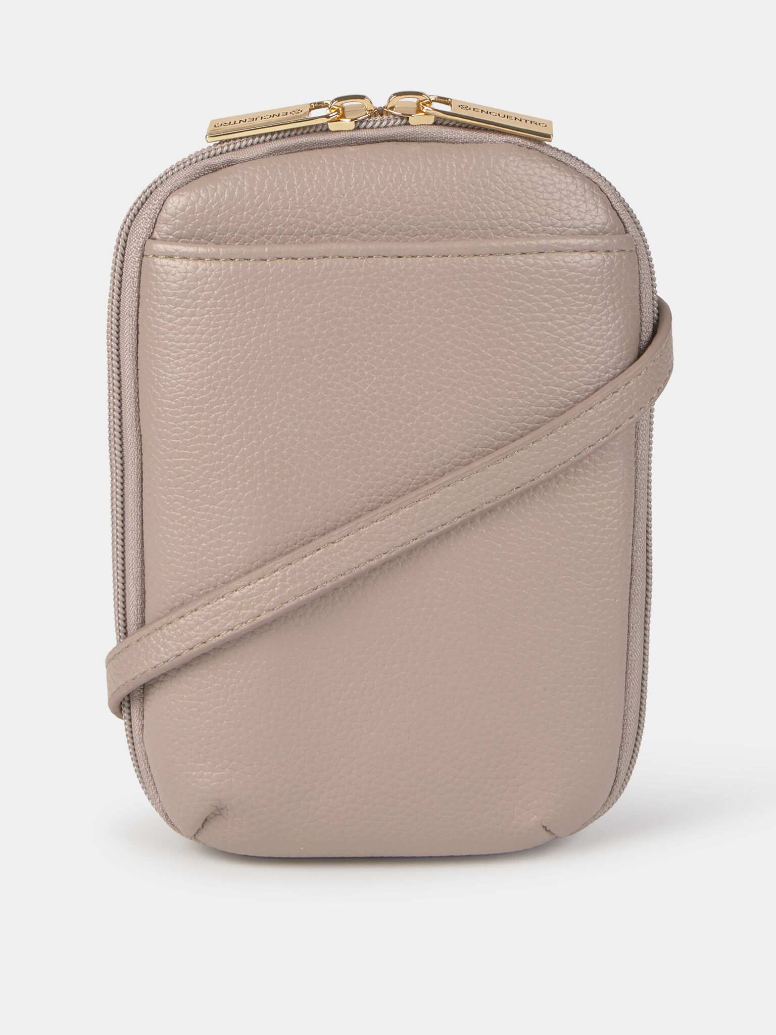 Bolsos encuentro moda 2025