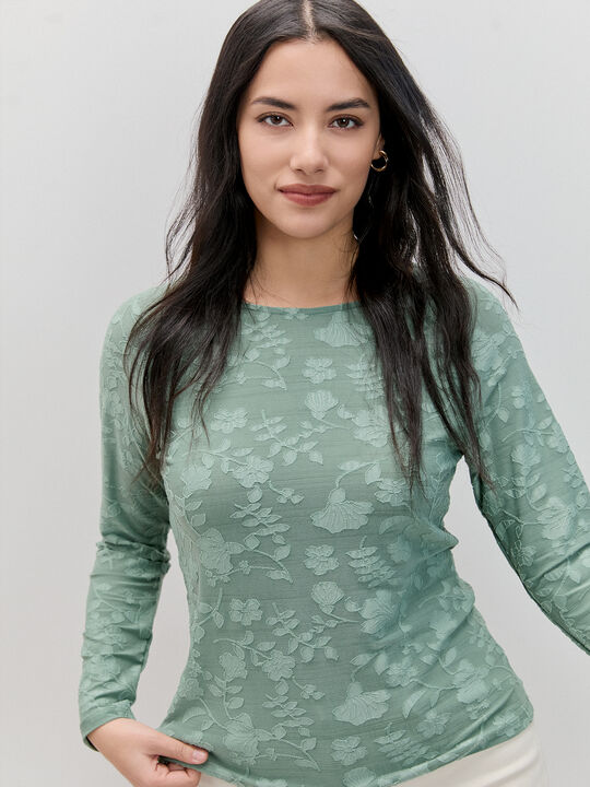 CAMISETA DETALLE TEJIDO Verde Pastel image number null