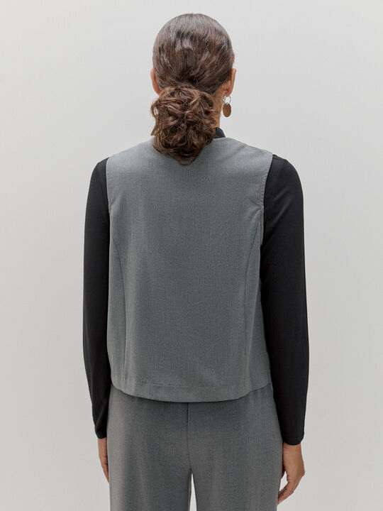 CHALECO BASICO BOTONES Gris vigore Osc image number null