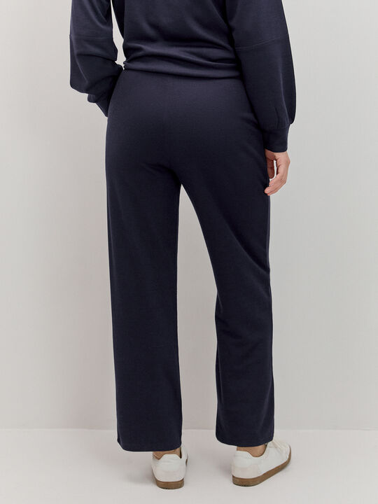 PANTALON BOLSILLOS PARCHE Azul Marino image number null