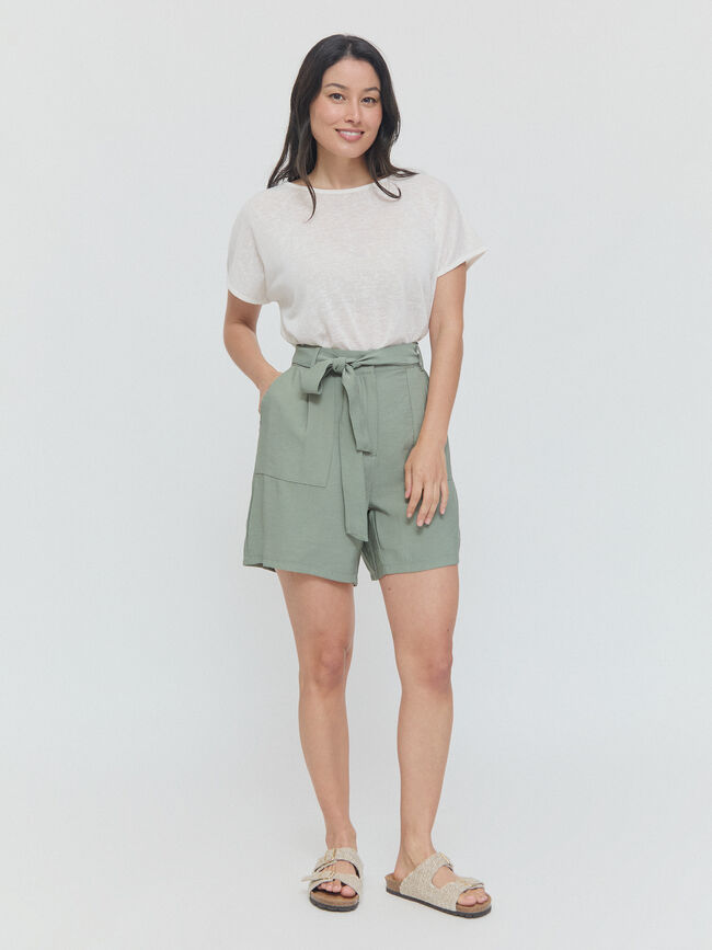 SHORT CON CINTURÓN Verde Te