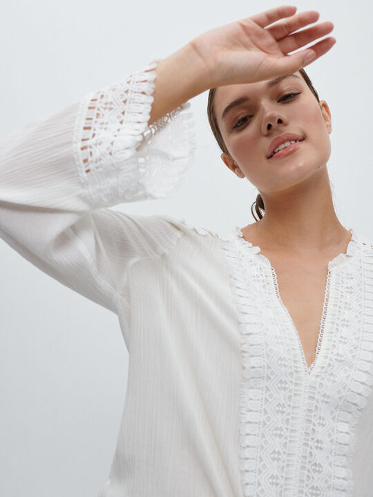 BLUSA PUNTILLA Blanco Hueso image number null