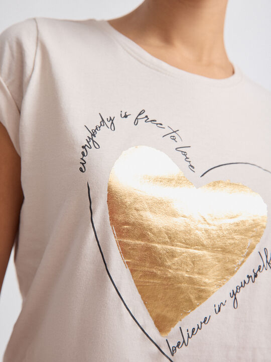 CAMISETA POSICIONAL CORAZÓN Piedra image number null