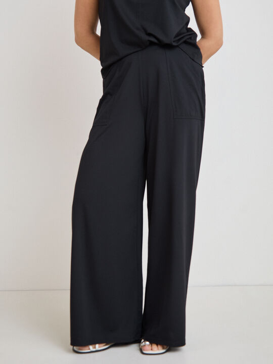 PANTAL&Oacute;N PUNTO ROMA Negro image number null