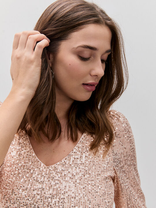 CAMISETA LENTEJUELAS Rosa image number null