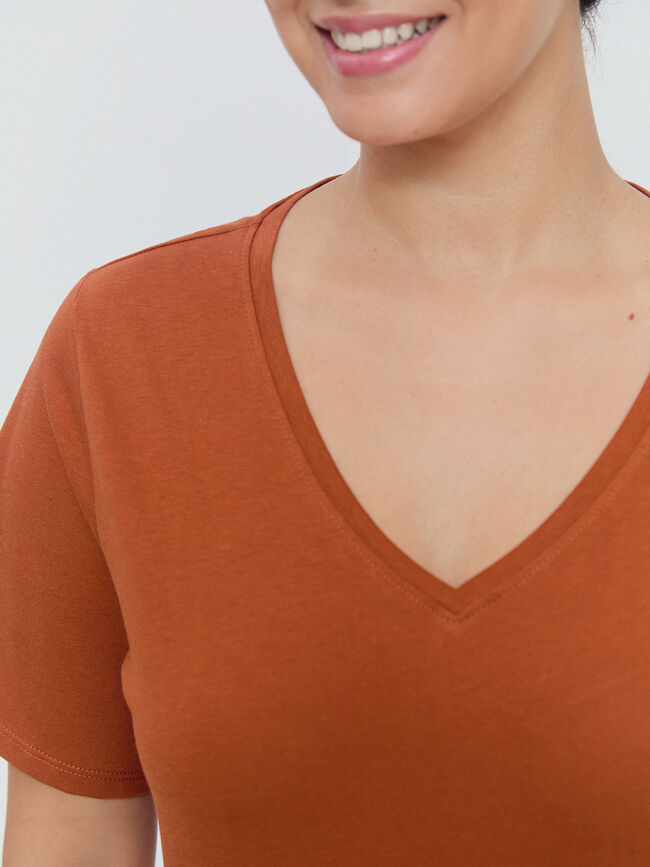 CAMISETA CUELLO PICO Teja
