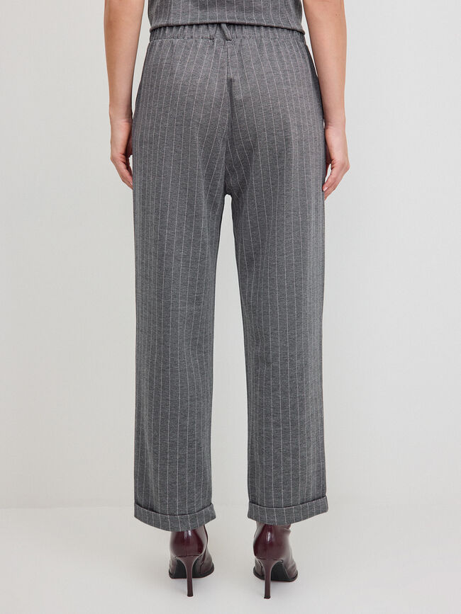 PANTAL&Oacute;N VUELTA SET RAYAS Negro