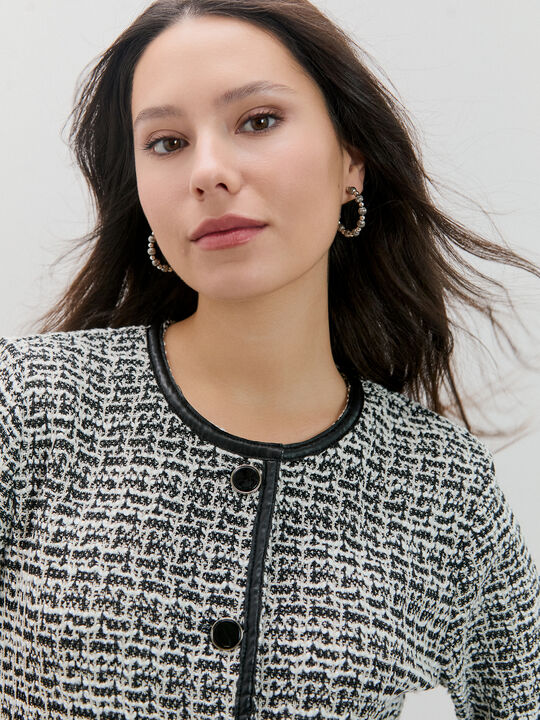 CHAQUETA DETALLE PU Negro image number null