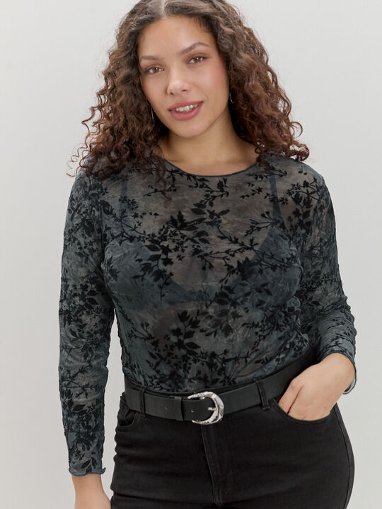 CAMISETA DETALLE FRUNCE Dusty Blue image number null