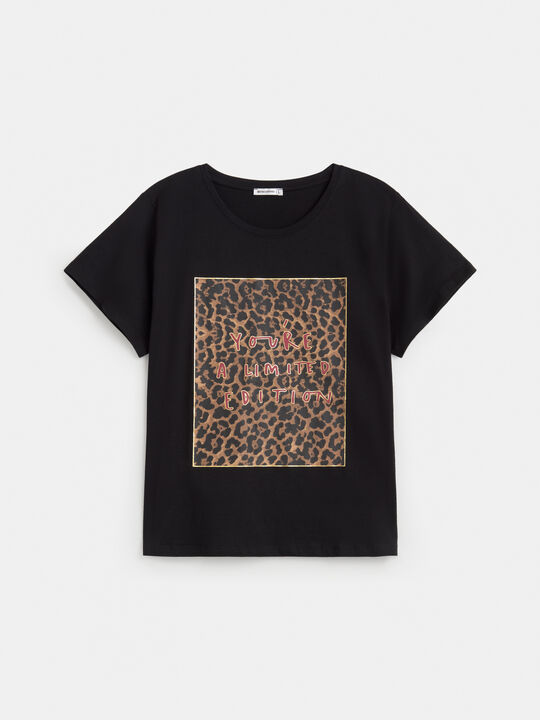 CAMISETA ANIMAL PRINT Negro image number null