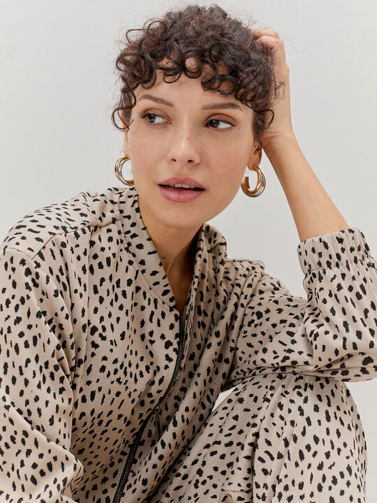BOMBER ESTAMPADO ANIMAL Marron image number null