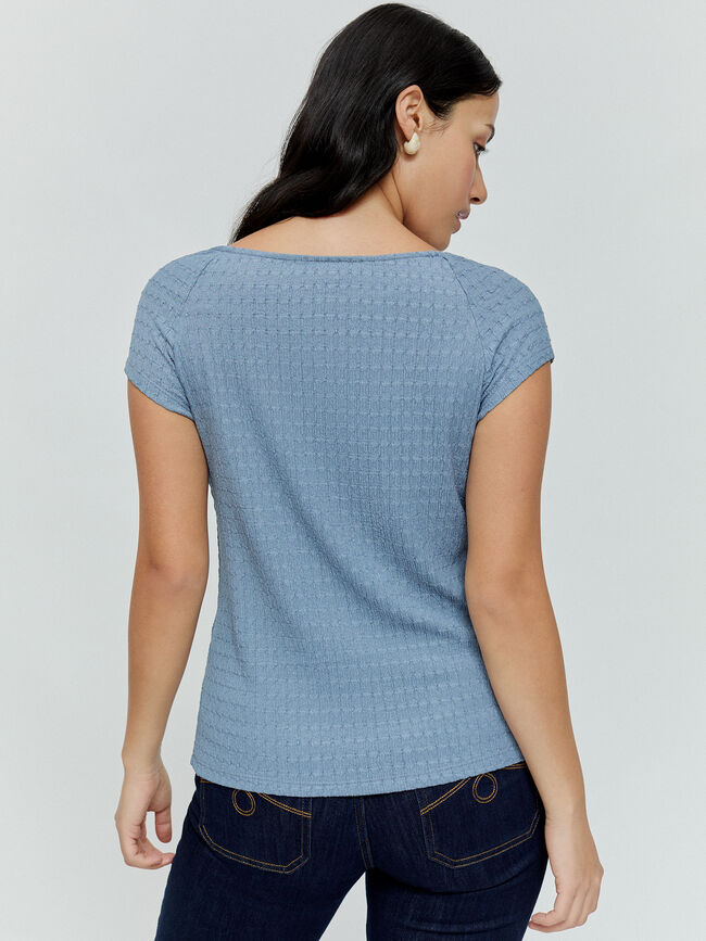 CAMISETA DETALLE ABERTURA azul blush