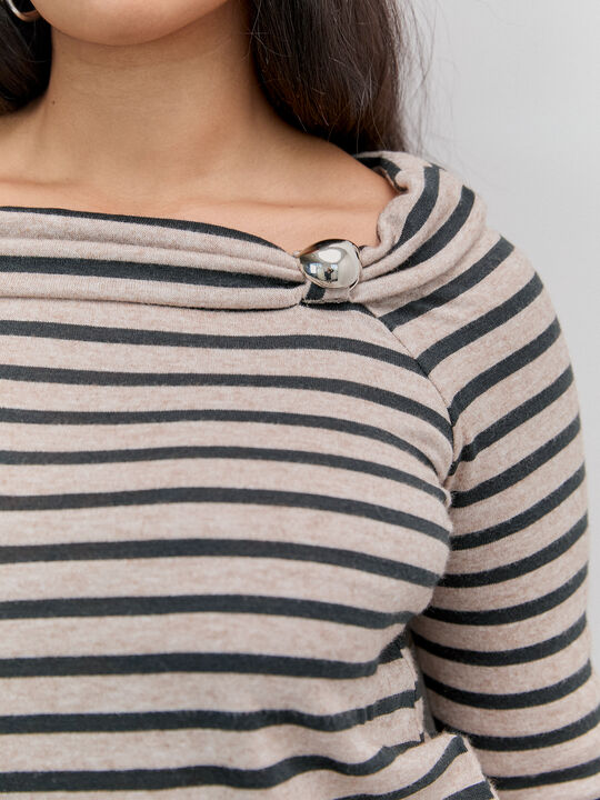 JERSEY RAYAS DETALLE Rayas 1 image number null
