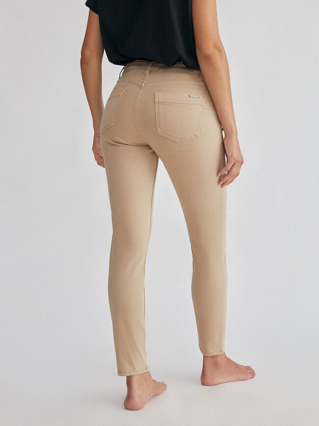 Tejano pitillo basico Beige