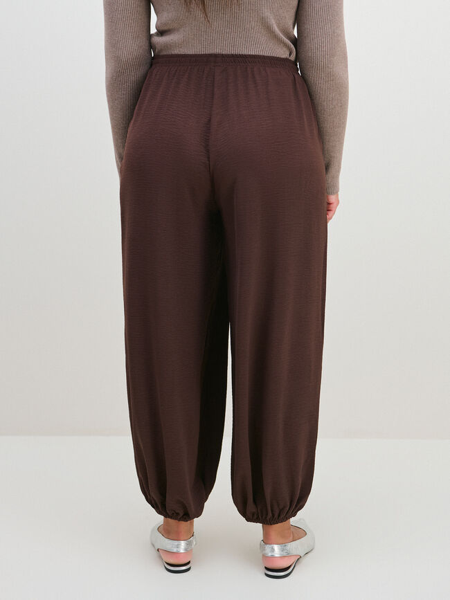 PANTAL&Oacute;N BOMBACHO TIRAS Marron Oscuro