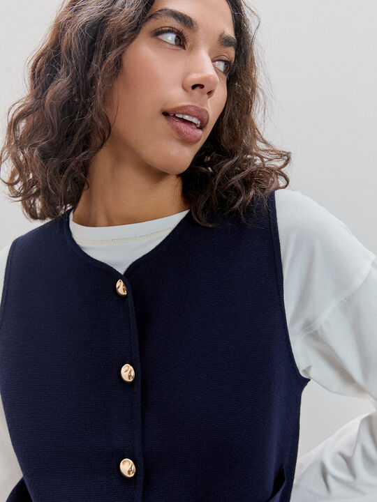 CHALECO BOTONES DORADOS Azul Marino image number null