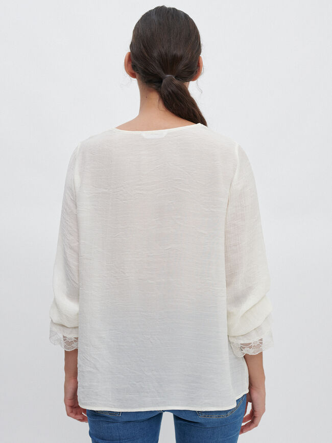 BLUSA PUNTILLA Blanco Hueso