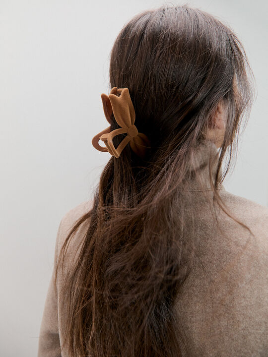 PINZA TERCIOPELO CORAZONES Marron image number null