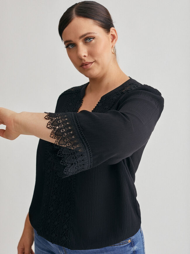 Blusa romántica puntilla Negro