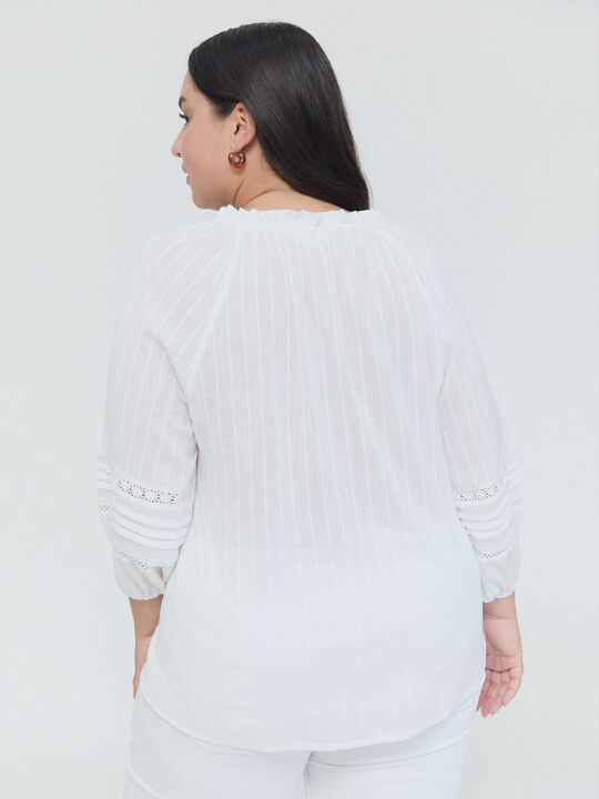 BLUSA PUNTILLAS BOTONES Blanco Optico image number null
