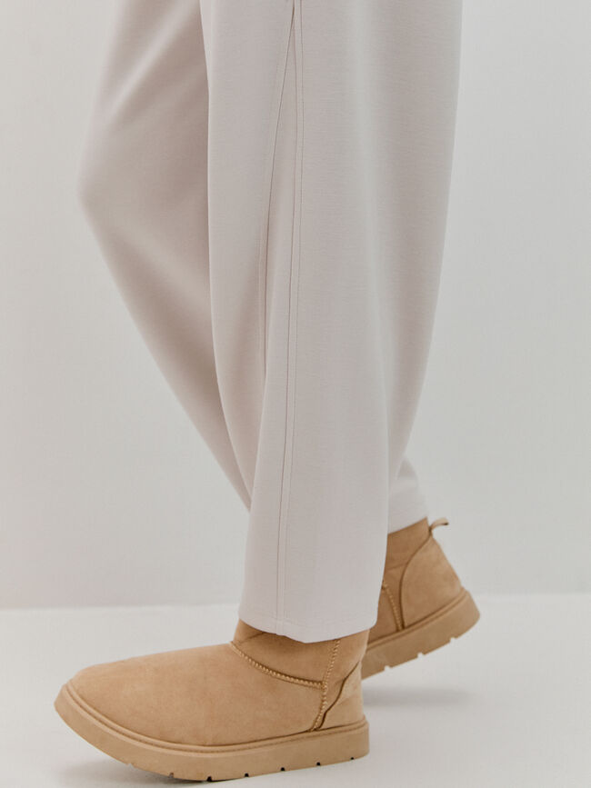 PANTALON CORTES Piedra