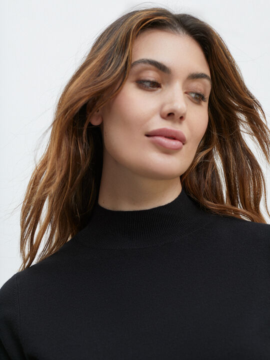 JERSEY PUNTO CUELLO PERKINS Negro image number null
