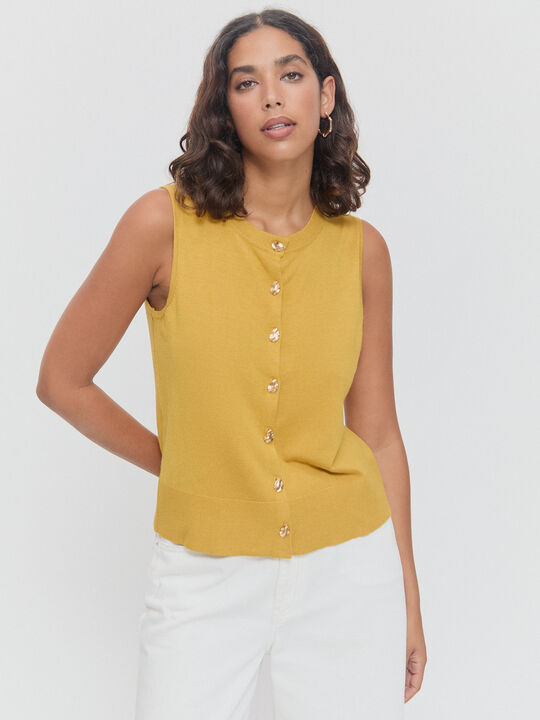 CHALECO BOTONES Ocre image number null