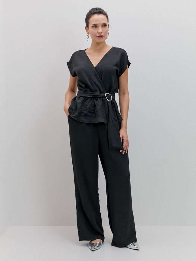 blusa cruzada joya Negro