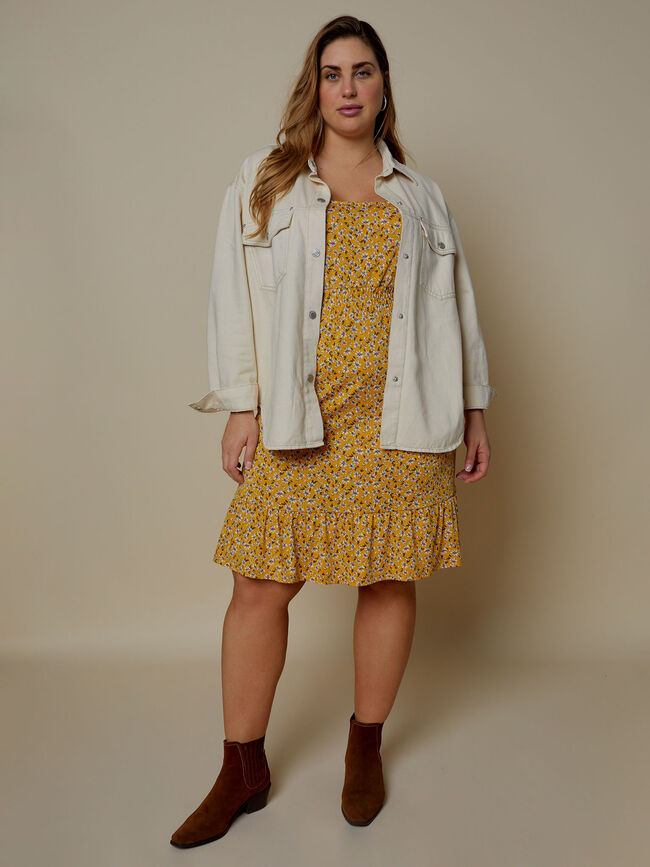 Vestido escote cuadrado Mostaza