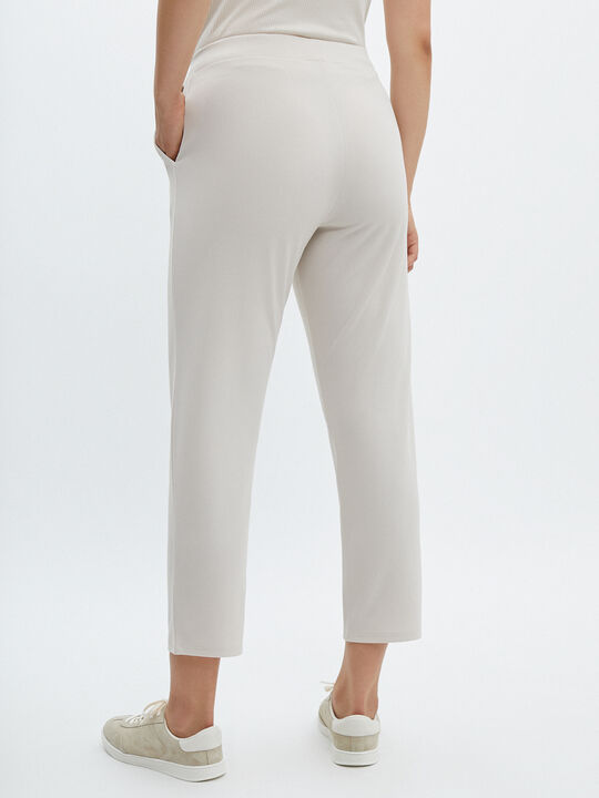 PANTALÓN BÁSICO NERVIO Beige image number null