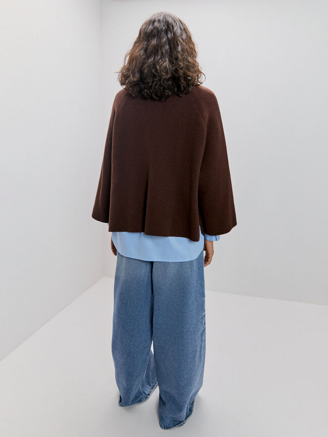 CARDIGAN CAPA ROJO MARTE