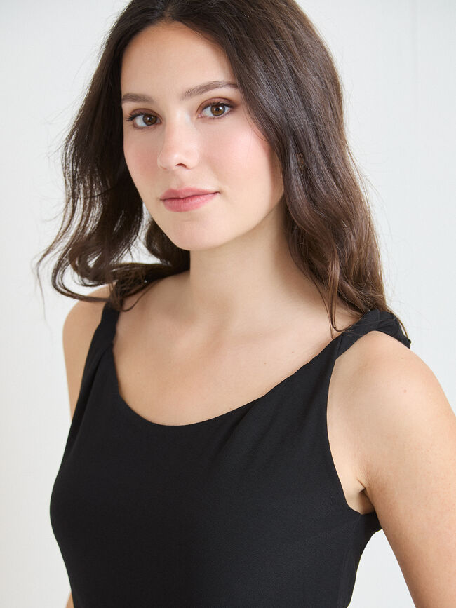 TOP DETALLE TIRANTES Negro