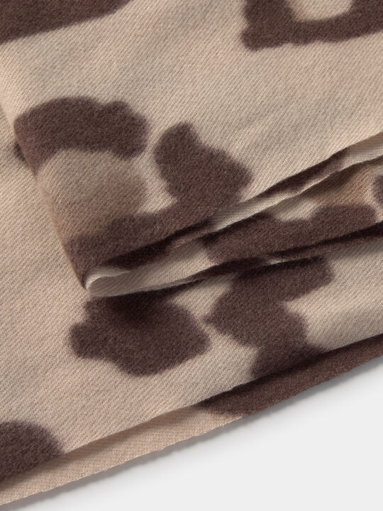 BUFANDA ESTAMPADO ANIMAL Crudo image number null