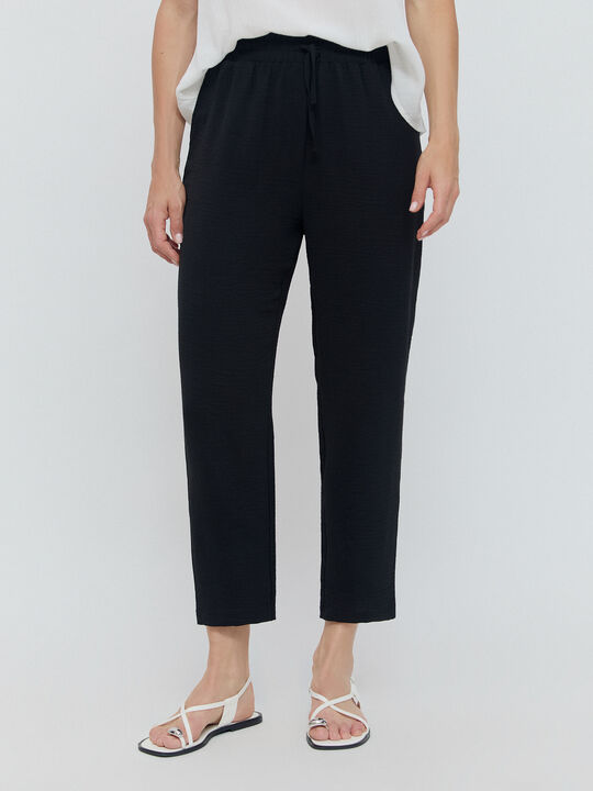 PANTALÓN FLUIDO Negro image number null