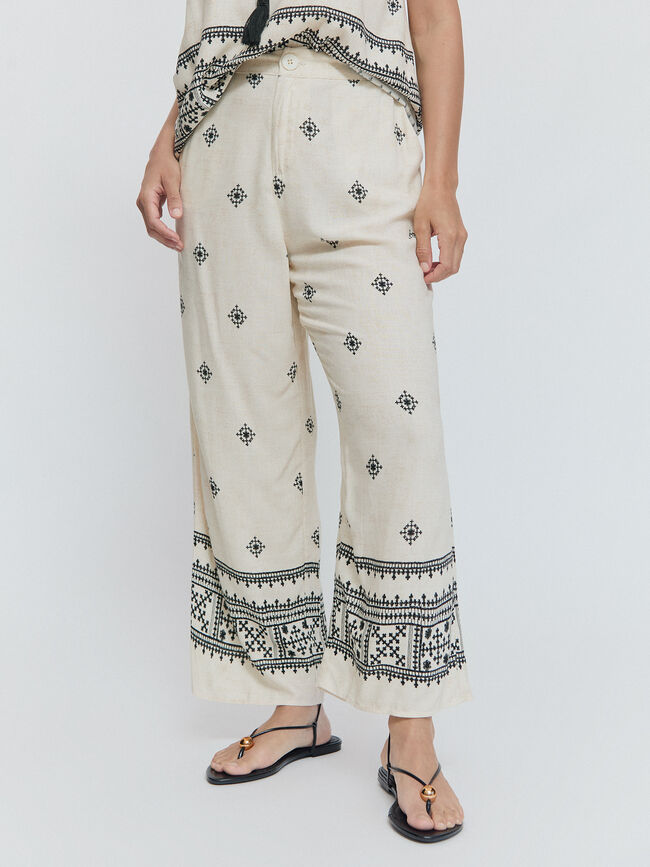 PANTALON RECTO BORDADO Crudo