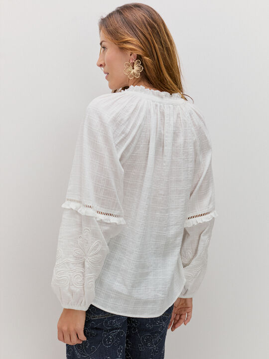 BLUSA MANGA BORDADA Crudo image number null