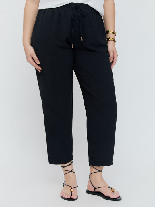 PANTALÓN FLUIDO Negro image number null