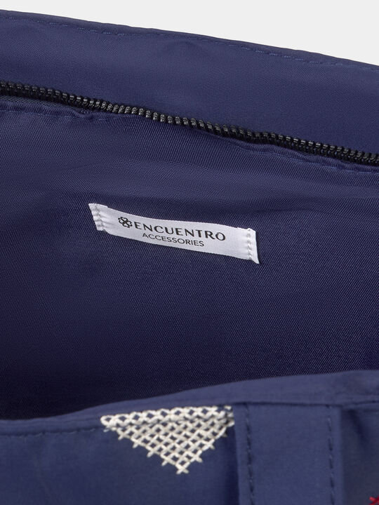 BOLSO ESTAMPADO CORAZONES Azul Marino image number null