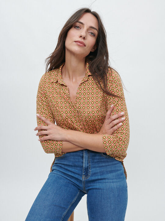 CAMISETA CUELLO CAMISERO Estampado 1 image number null